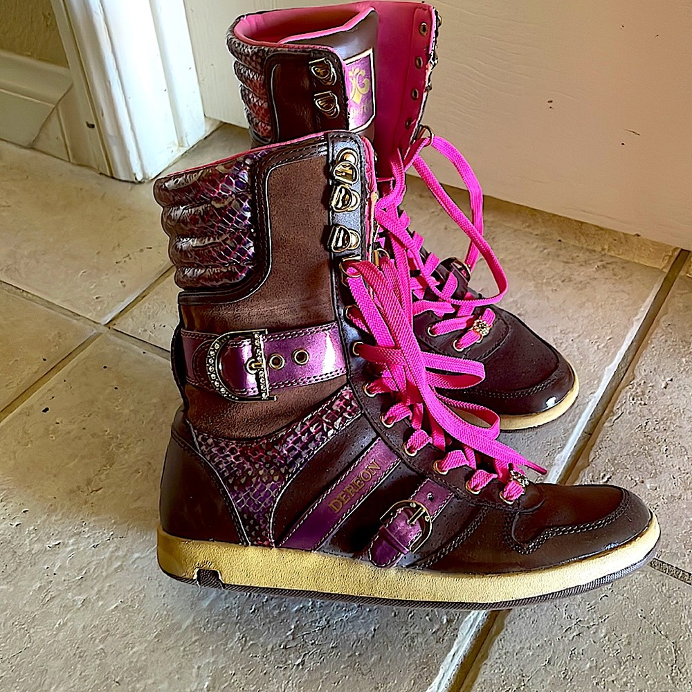 Dereon boots, by Beyoncé brown pink foil with bling size 6.5 high tops